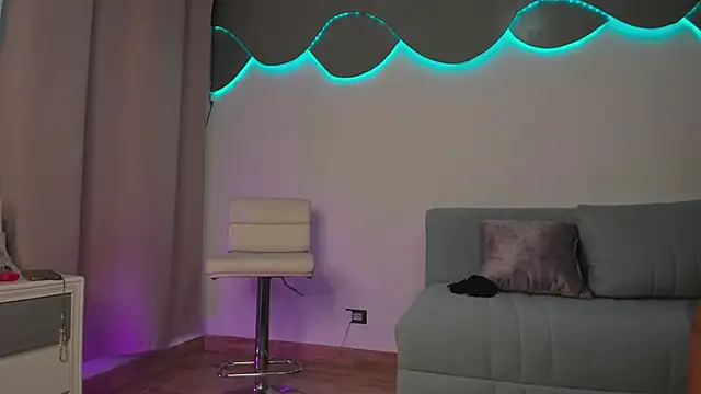 newbarbiedolly online show from September 9, 2025, 11:14 pm