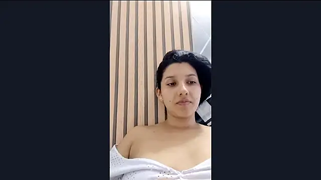 emmariders2 online show from January 26, 2025, 9:51 pm
