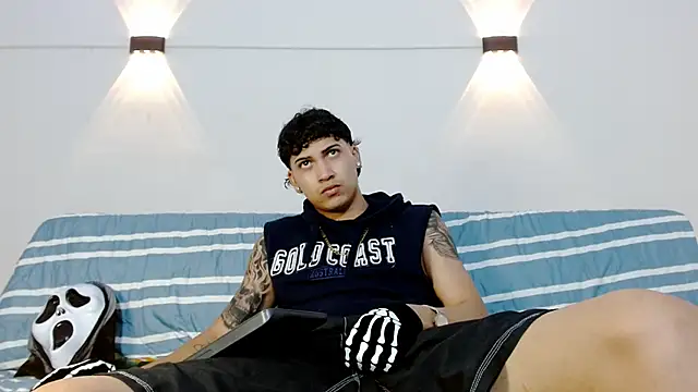 Br4ndxpimm online show from October 17, 2025, 8:10 pm