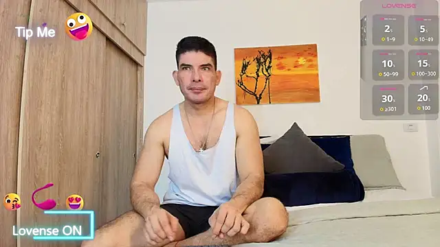 Snapshot of Andrewstelle_coleman chatting on November 5, 2025, 4:21 pm Andrewstelle coleman online show from November 5, 2025, 4:21 pm