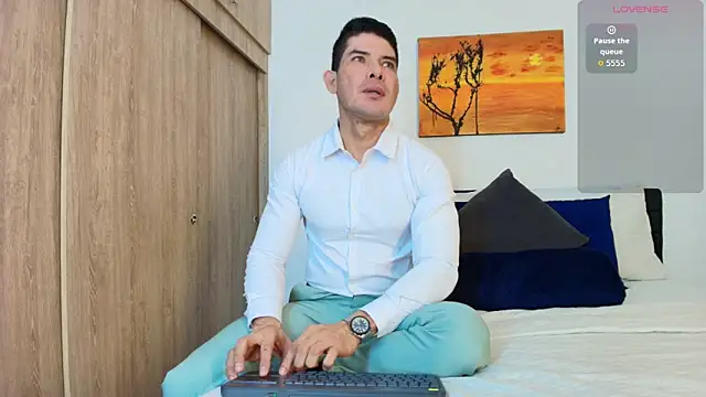 Snapshot of Andrewstelle_coleman chatting on January 10, 2026, 6:31 am Andrewstelle coleman online show from January 10, 2026, 6:31 am