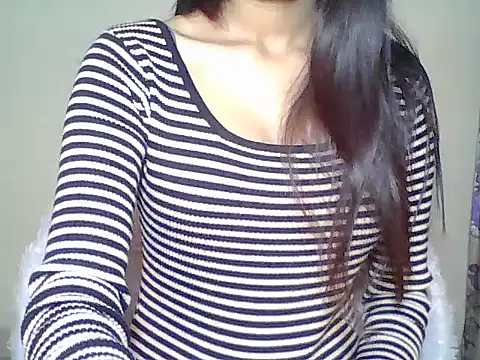 Naughty Nayra online show from January 13, 2026, 3:49 pm