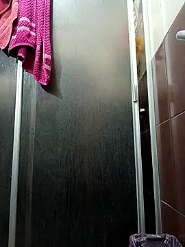 Snapshot of chinoxxx chatting on October 18, 2025, 12:40 pm chinoxxx online show from October 18, 2025, 12:40 pm