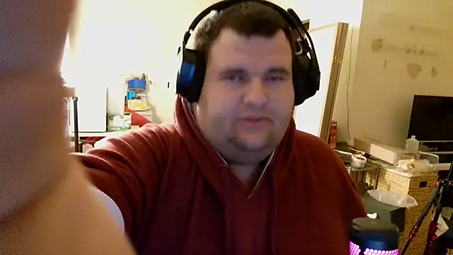 Snapshot of Hackensackneil chatting on January 11, 2025, 12:07 pm Hackensackneil online show from January 11, 2025, 12:07 pm