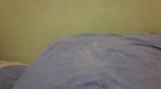 mlkpiranho25 online show from March 20, 2025, 7:46 pm