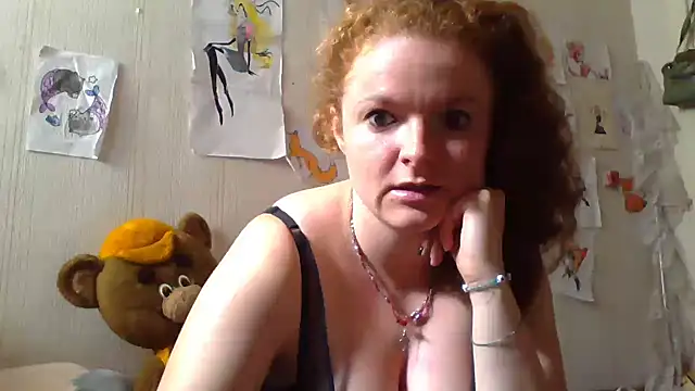 Snapshot of Rae_Jeannie chatting on September 18, 2025, 7:33 am Rae Jeannie online show from September 18, 2025, 7:33 am