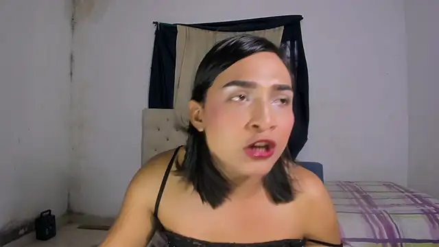 Snapshot of Miss_noah18 chatting on January 7, 2025, 9:03 pm Miss noah18 online show from January 7, 2025, 9:03 pm