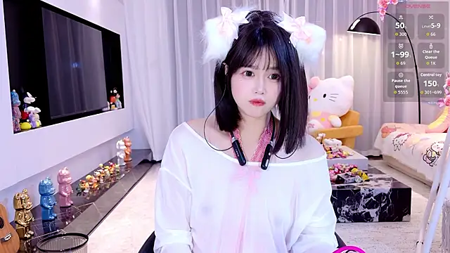 Snapshot of Alien1227 chatting on November 12, 2025, 1:48 pm Alien1227 online show from November 12, 2025, 1:48 pm