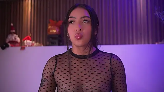 Camila dupont online show from February 18, 2026, 3:37 am