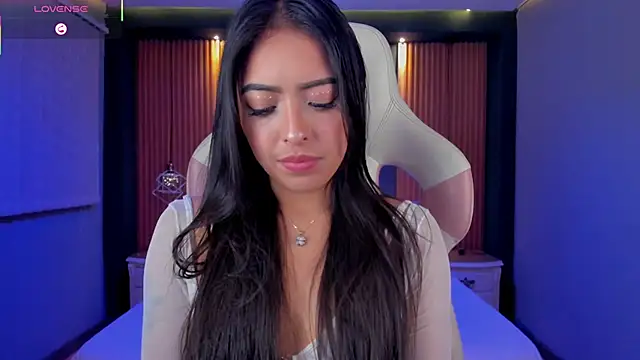 Snapshot of Camila_dupont chatting on September 17, 2025, 4:14 am Camila dupont online show from September 17, 2025, 4:14 am