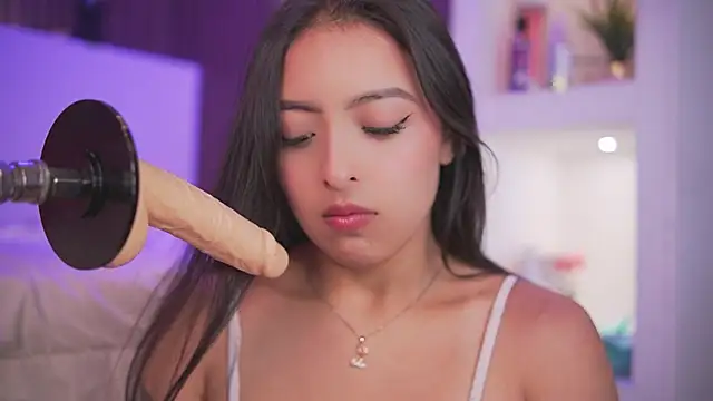 Camila dupont online show from April 11, 2026, 3:58 am