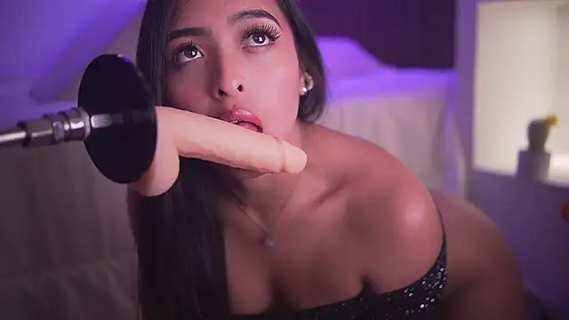 Snapshot of Camila_dupont chatting on November 26, 2025, 7:30 am Camila dupont online show from November 26, 2025, 7:30 am