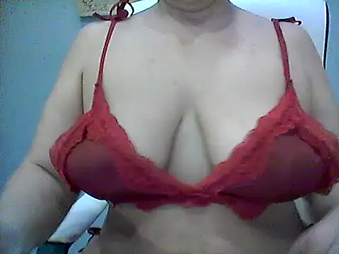 Betty2u online show from March 18, 2025, 7:44 am