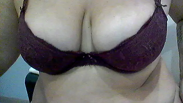 Betty2u online show from February 5, 2025, 7:39 am