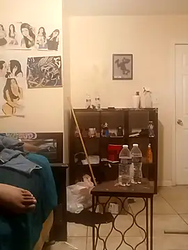 Snapshot of k1oudE chatting on September 25, 2025, 9:32 pm k1oudE online show from September 25, 2025, 9:32 pm