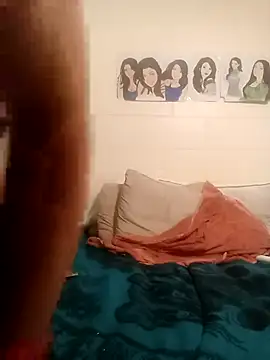 Snapshot of k1oudE chatting on September 10, 2025, 7:02 pm k1oudE online show from September 10, 2025, 7:02 pm