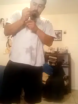 k1oudE online show from December 22, 2025, 9:59 pm