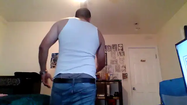 Snapshot of k1oudE chatting on March 21, 2025, 2:39 am k1oudE online show from March 21, 2025, 2:39 am