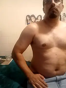 Snapshot of k1oudE chatting on October 8, 2025, 7:58 pm k1oudE online show from October 8, 2025, 7:58 pm