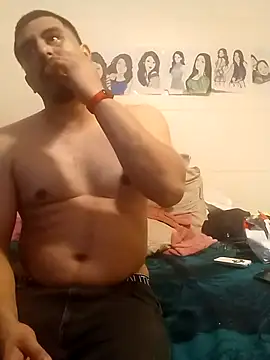 Snapshot of k1oudE chatting on September 18, 2025, 4:48 am k1oudE online show from September 18, 2025, 4:48 am