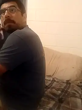 k1oudE online show from February 23, 2026, 4:36 am