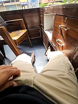 pyasevickybabu563 online show from March 18, 2026, 5:32 am