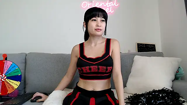 Snapshot of OrientalAngel chatting on September 22, 2025, 1:55 am OrientalAngel online show from September 22, 2025, 1:55 am