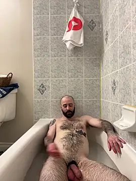 Snapshot of Faded-Solo chatting on October 28, 2025, 6:07 pm Faded-Solo online show from October 28, 2025, 6:07 pm