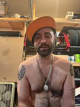 Faded-Solo online show from June 1, 2026, 5:51 am