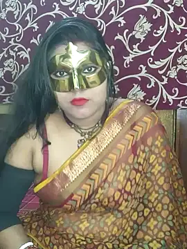 Hot muskaan online show from February 11, 2025, 6:22 pm