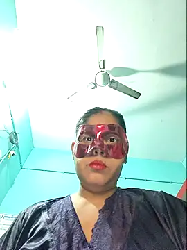 Snapshot of Hot_purva chatting on November 17, 2025, 4:49 am Hot purva online show from November 17, 2025, 4:49 am