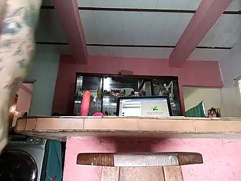 Snapshot of Rocket1978 chatting on October 3, 2025, 12:06 pm Rocket1978 online show from October 3, 2025, 12:06 pm