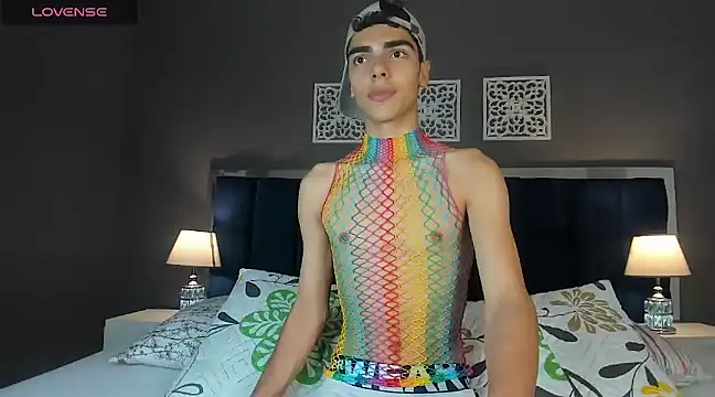 MaxOwen  online show from January 12, 2025, 5:01 pm