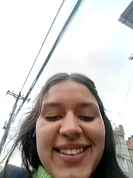 Snapshot of Danni_shy chatting on March 4, 2025, 10:27 pm Danni shy online show from March 4, 2025, 10:27 pm