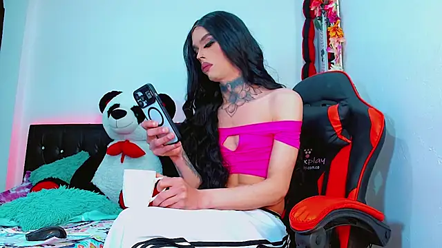 Alextwink online show from October 10, 2025, 6:20 pm