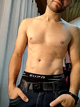 Snapshot of Eduardobi97 chatting on March 13, 2025, 9:59 pm Eduardobi97 online show from March 13, 2025, 9:59 pm