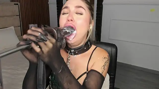 EmiilyHendriixx online show from January 31, 2025, 1:54 am