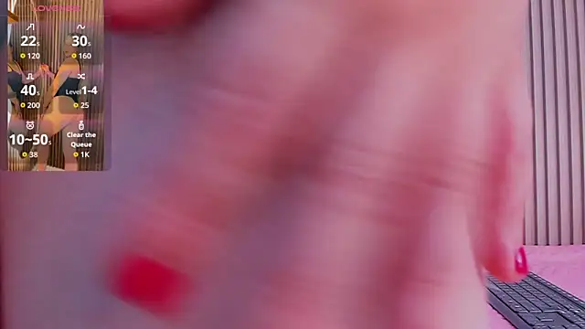 Snapshot of Annie_kurt_ chatting on October 18, 2025, 8:22 pm Annie kurt online show from October 18, 2025, 8:22 pm