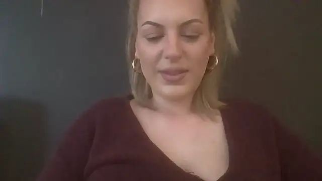 Gigi-Honey online show from October 12, 2025, 9:10 am