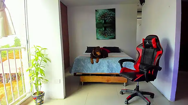 Snapshot of Adam_Valenciia chatting on October 14, 2025, 4:40 pm Adam Valenciia online show from October 14, 2025, 4:40 pm