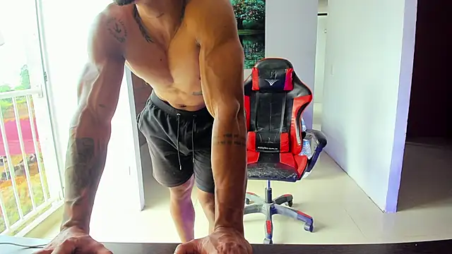 Snapshot of Adam_Valenciia chatting on September 26, 2025, 8:05 pm Adam Valenciia online show from September 26, 2025, 8:05 pm