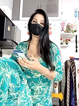 Best-Couple online show from January 19, 2026, 5:11 am