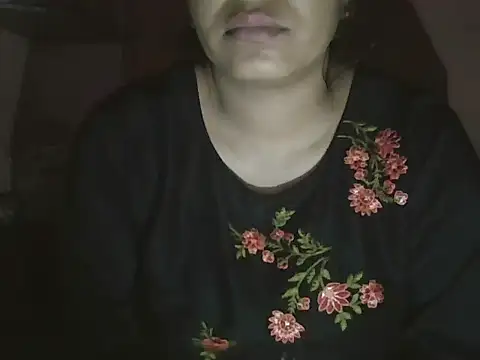 Snapshot of Hot-shanvi chatting on October 26, 2025, 12:33 am Hot-shanvi online show from October 26, 2025, 12:33 am