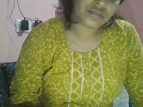 Snapshot of Hot-shanvi chatting on October 8, 2025, 12:23 am Hot-shanvi online show from October 8, 2025, 12:23 am