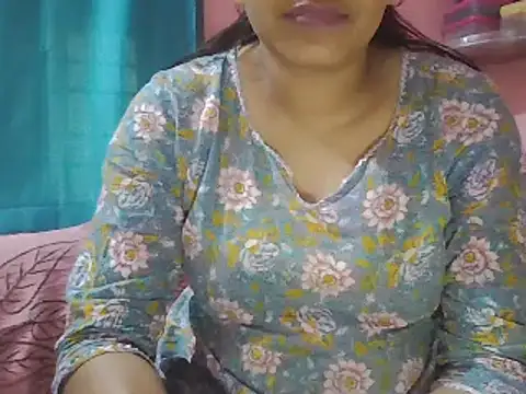 Hot-shanvi online show from March 20, 2025, 11:38 am