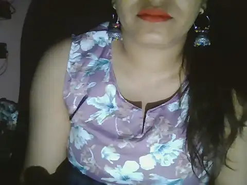 Hot-shanvi online show from April 12, 2026, 4:21 pm