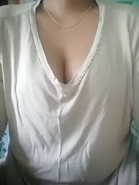 Snapshot of muskan-Sharma chatting on October 15, 2025, 5:17 am muskan-Sharma online show from October 15, 2025, 5:17 am