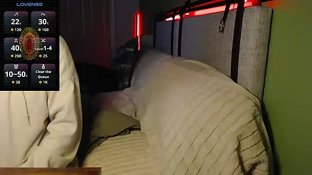 Snapshot of ivynyxx chatting on October 12, 2025, 1:45 pm ivynyxx online show from October 12, 2025, 1:45 pm