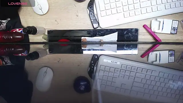 michell petty01 online show from October 7, 2025, 5:19 am