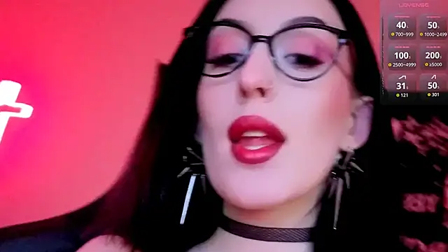 Miss Alice   online show from April 12, 2026, 10:57 pm